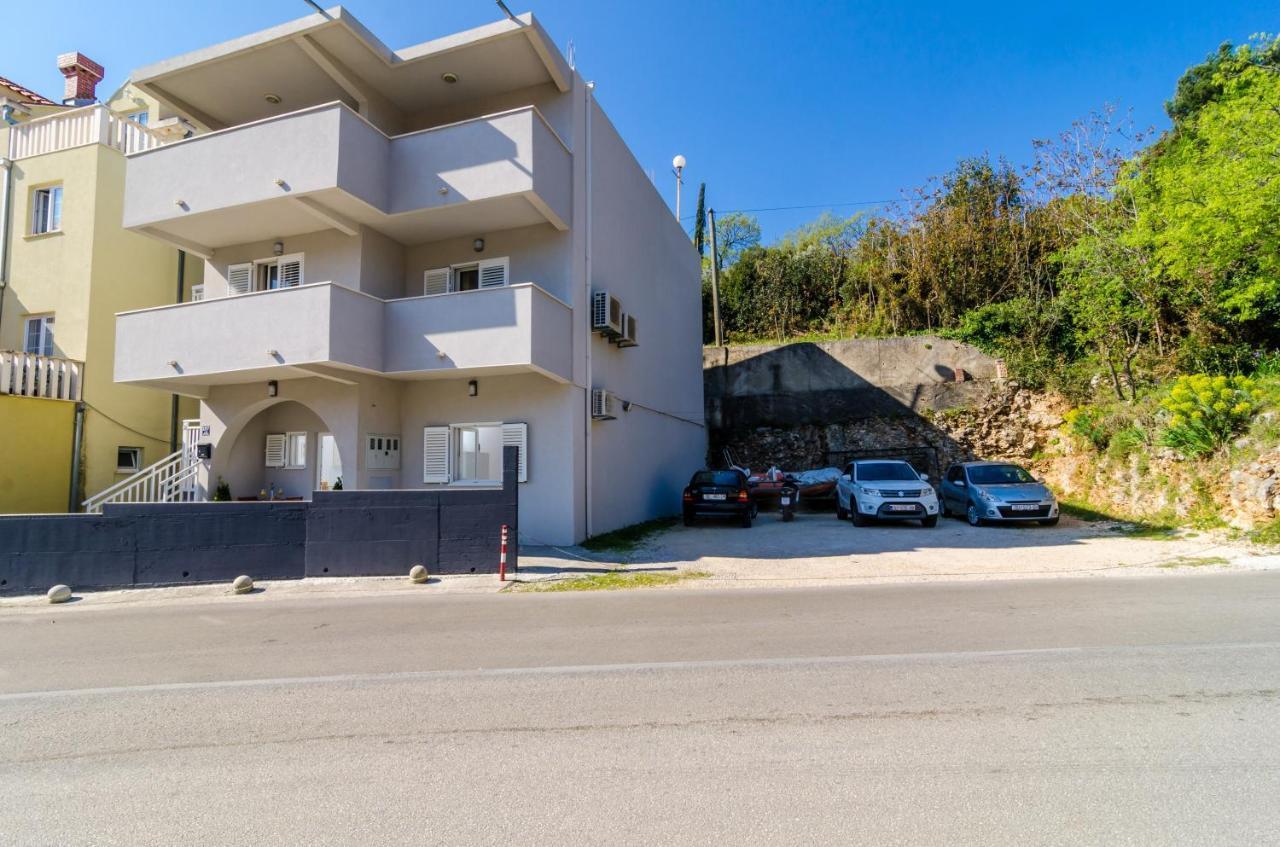 מליני Apartment Amabilis מראה חיצוני תמונה