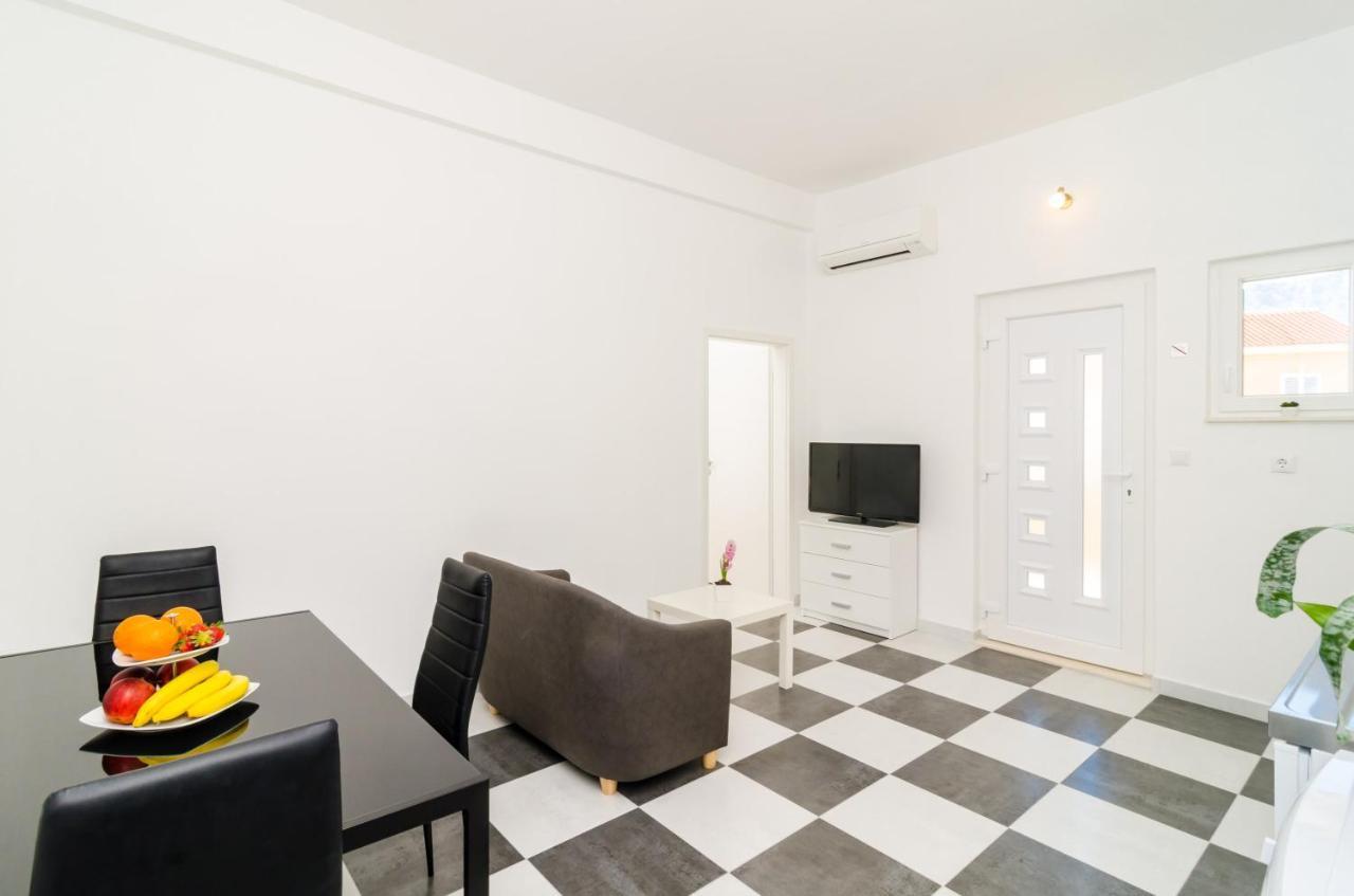 מליני Apartment Amabilis מראה חיצוני תמונה